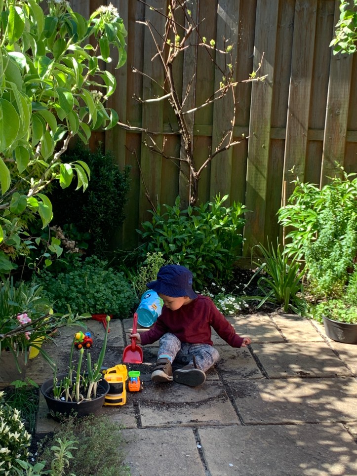 messy play in the garden